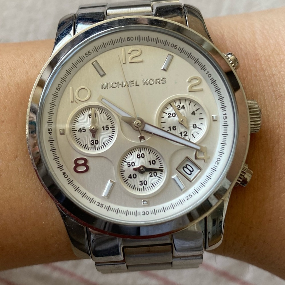 Michael Kors Women’s chronograph watch MK5076 stainless steel - Picture 4 of 7